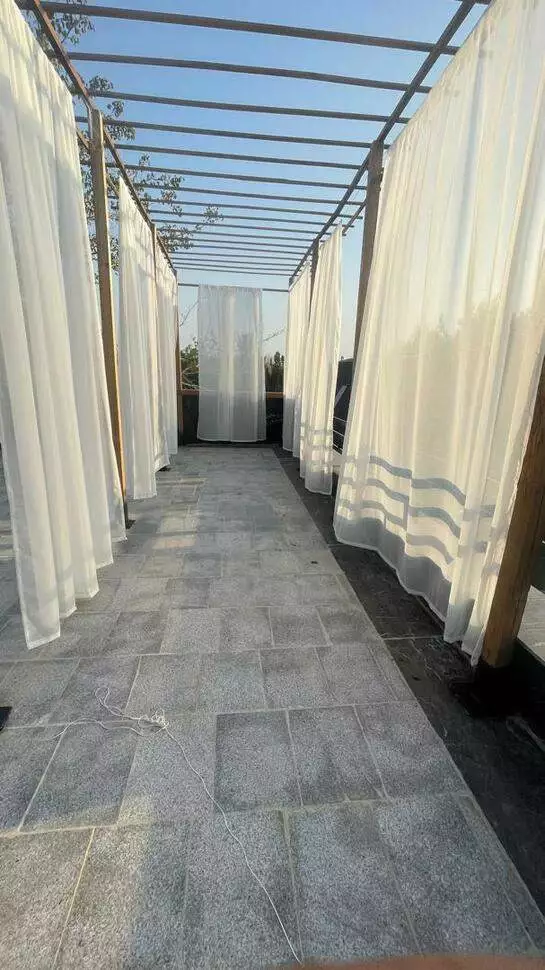 عکس باغ عمارت قصر سفید