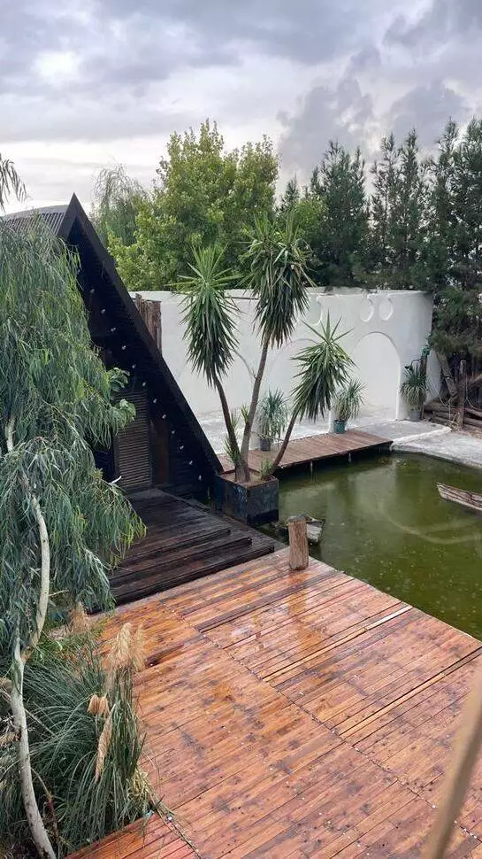 عکس باغ عمارت قصر سفید