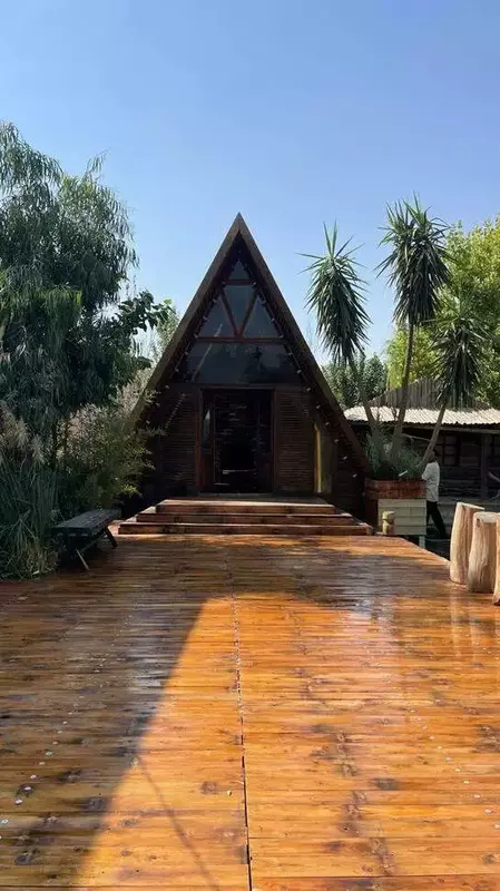 باغ عمارت قصر سفید