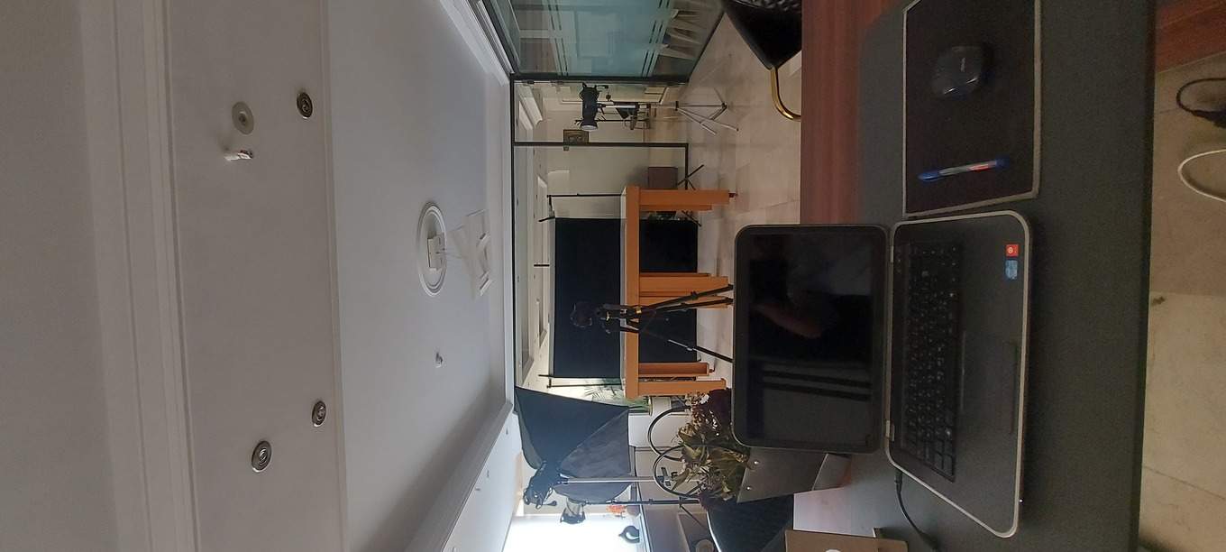 فضای آتلیه کشاورز