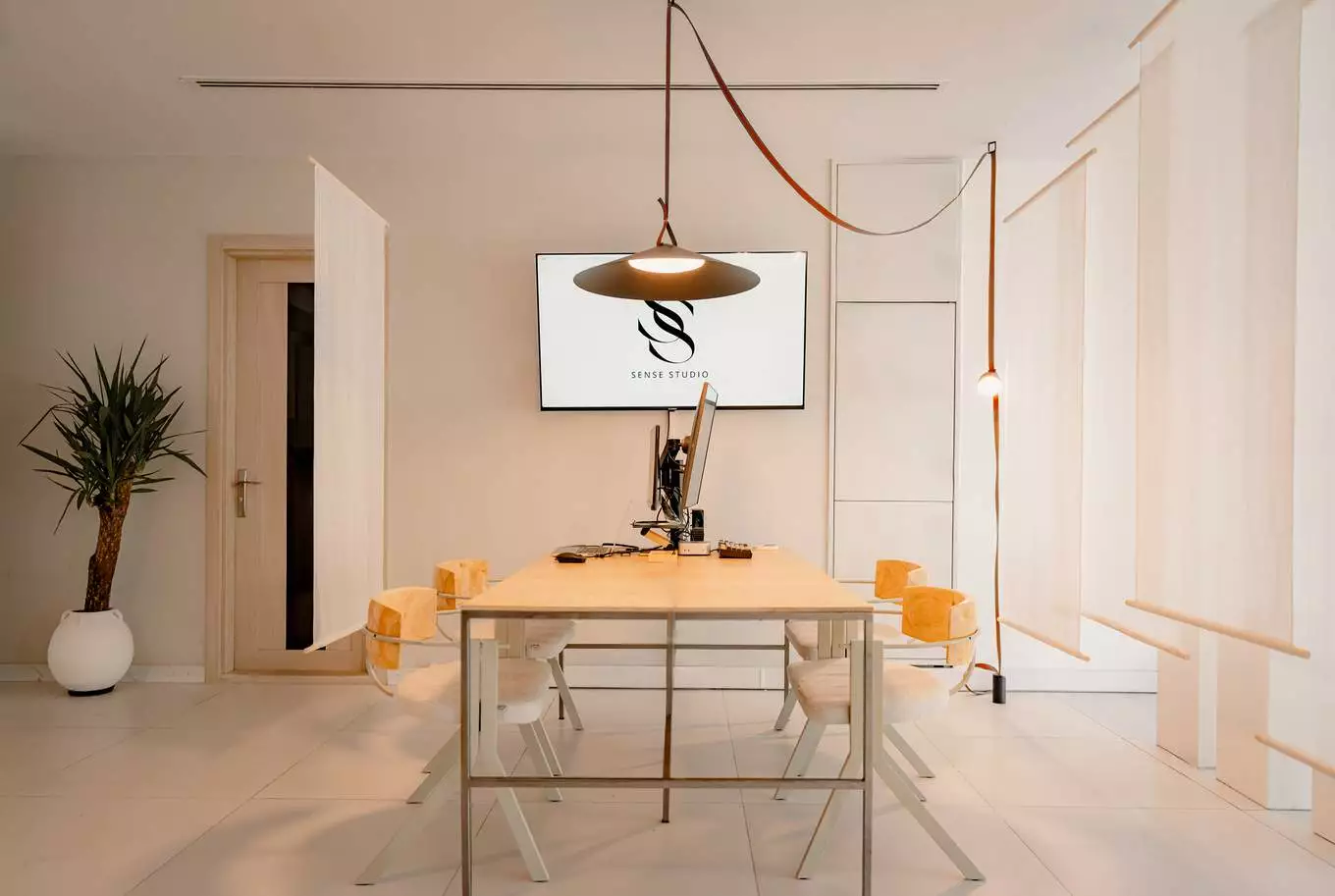 عکس سنس هوم