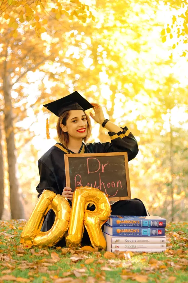 عکاسی فارغ التحصیلی