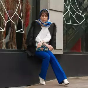 عکاسی پوشاک زنانه در فضای باز
