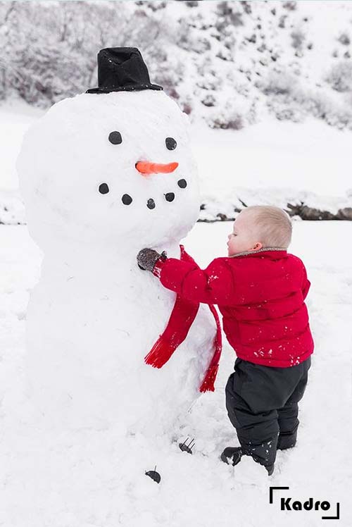 ژست عکس برفی عاشقانه